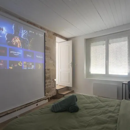 Apartament And Chill - Hammam & Videoprojecteur